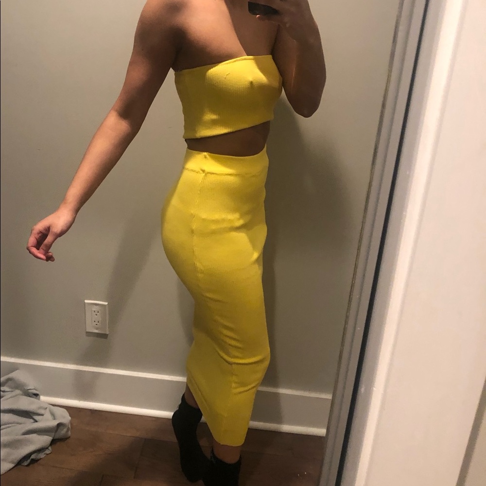 Two piece set